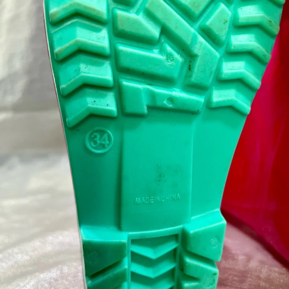 Girls Vibrant Pink Rain Boots with Teal Accents Size Little Kid 3 (EU34)
